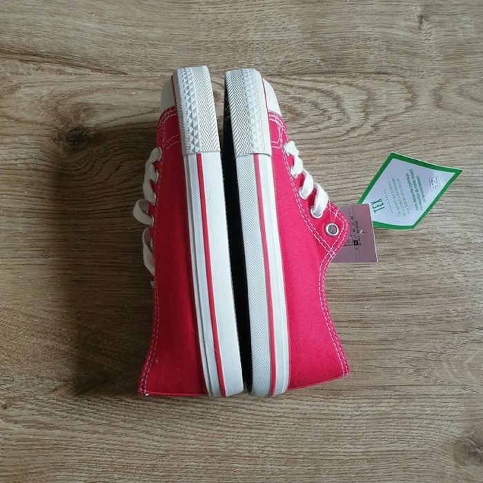 ⭐ Baskets en toiles pointure 30 Tex ⭐ - photo numéro 6
