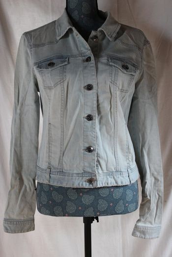 Jolie veste en jean bleu Pimkie