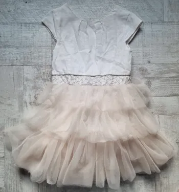 Superbe robe habillé tape à l'œil 6 ans fille