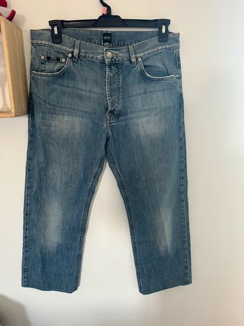 Jeans coupe droite, Hugo boss, raccourci en longueur voir photo