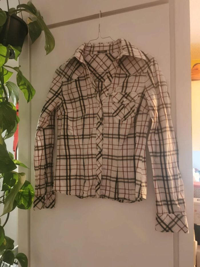 Chemise à carreaux