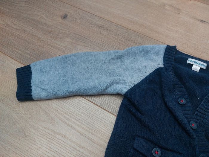 Gilet pull 12 mois - photo numéro 2