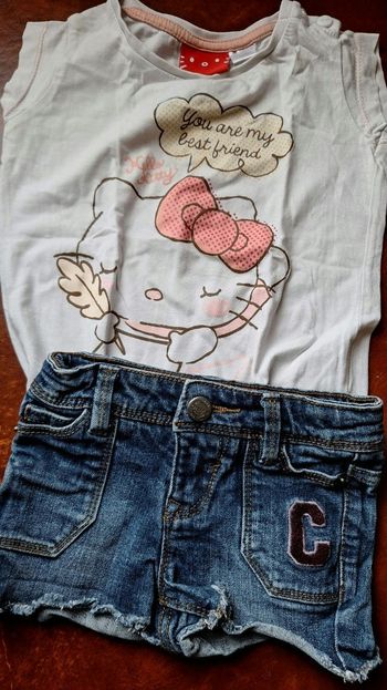 Hello kitty 3 ans et short