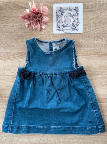 Jolie robe en denim Petit Bateau 6 mois TBE