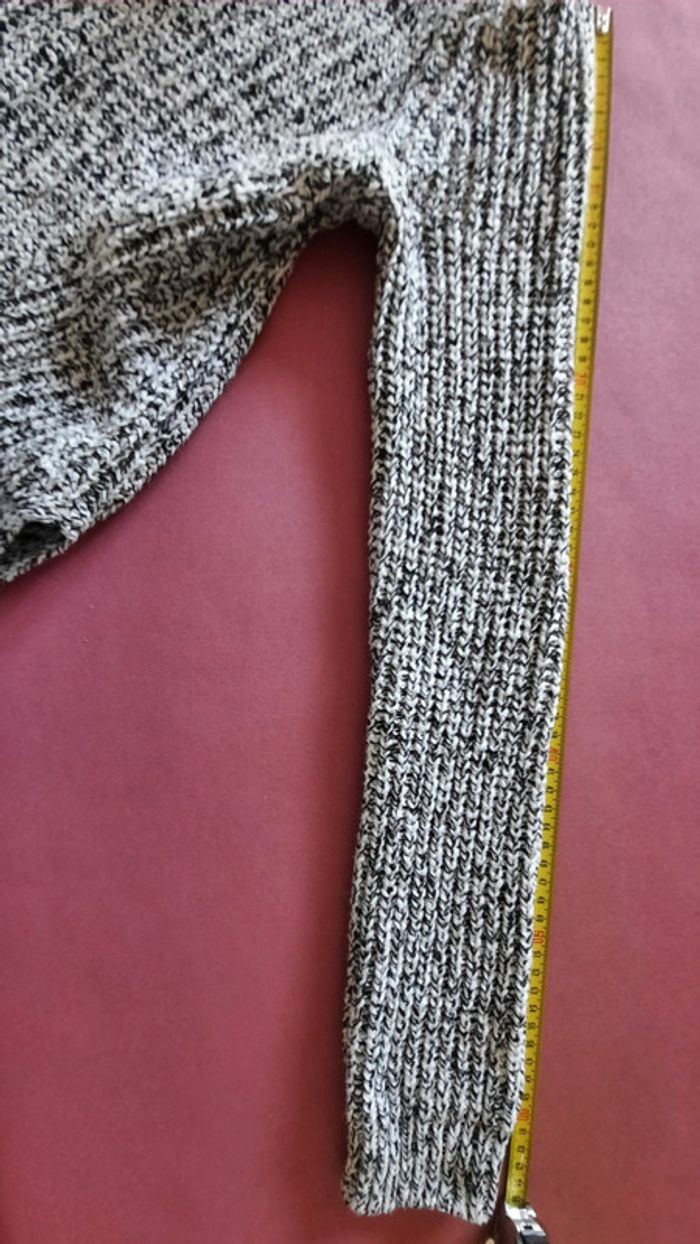 Pull-over noir et blanc taille XS - photo numéro 5