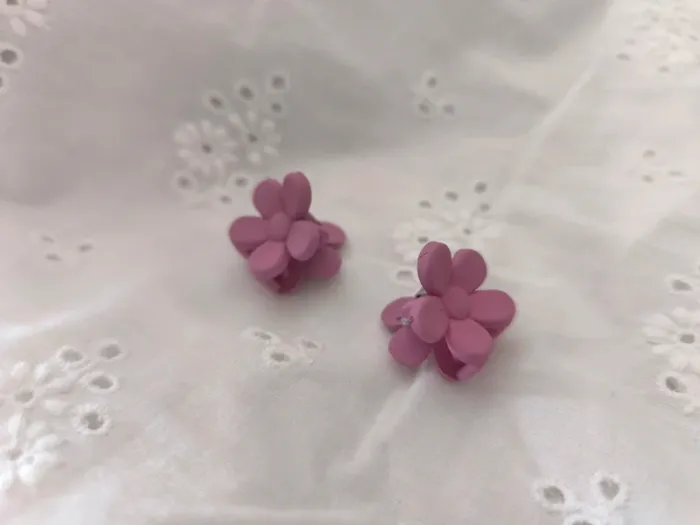 🌸 Lot de 4 mini pinces fleurs – Crème & Violet 🌸 - photo numéro 6