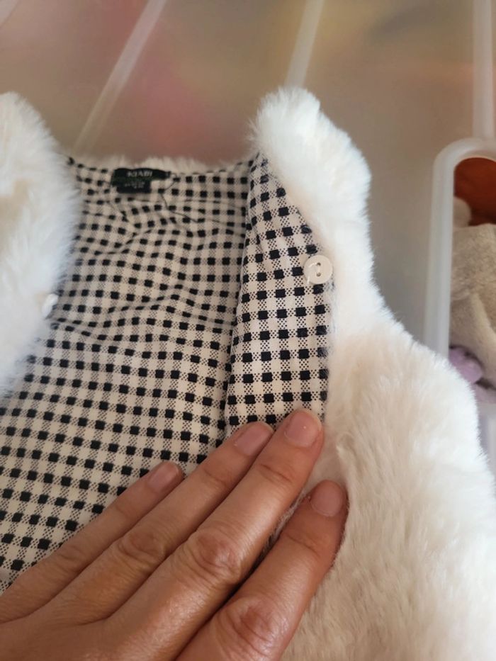 Gilet boléro fille 6 mois ,kiabi - photo numéro 4