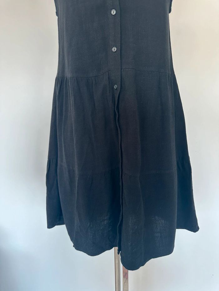 Robe noire sans manches - photo numéro 3