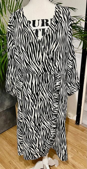 Très jolie robe Christy taille 5/46