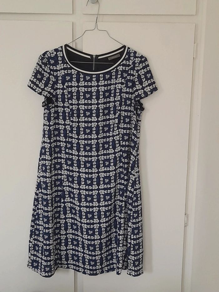 Robe fleurie bleu blanc - Yessica C&A