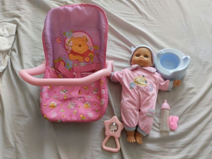 Poupon Queenie et accessoires