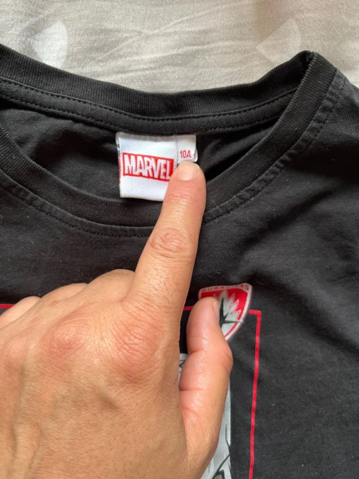 Lot hauts garçon 10 ans - photo numéro 7