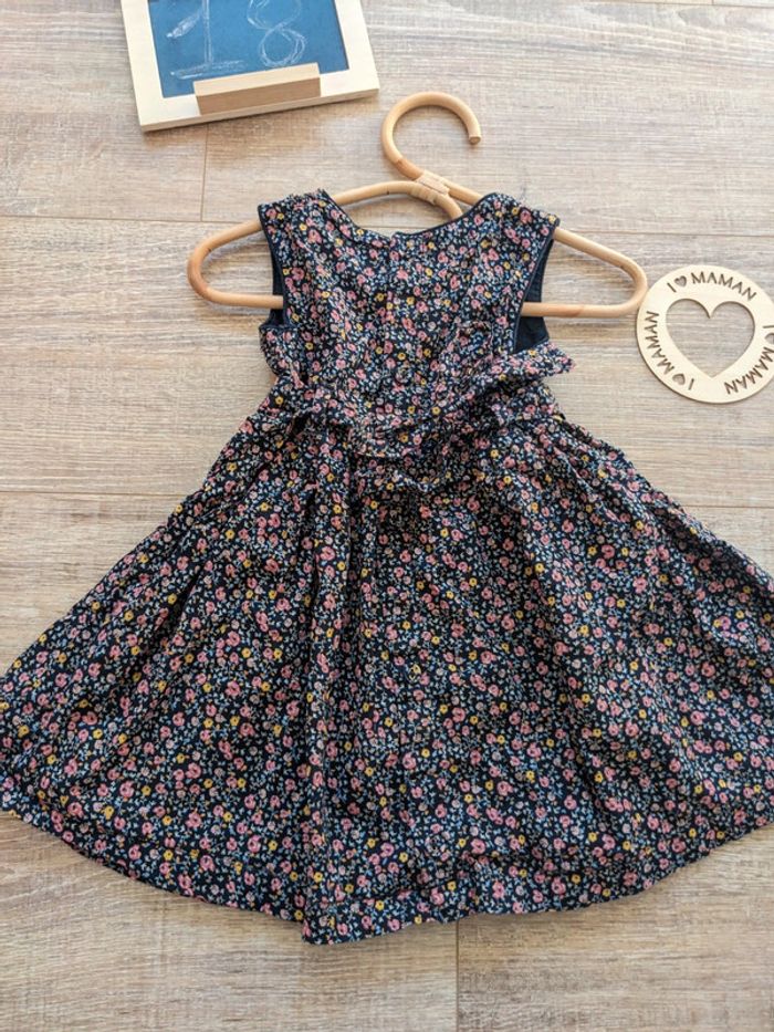 Robe fleurie - photo numéro 6