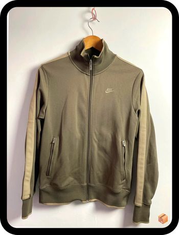 Veste Nike homme Taille S taille grand – Marron kaki – Parfait état
