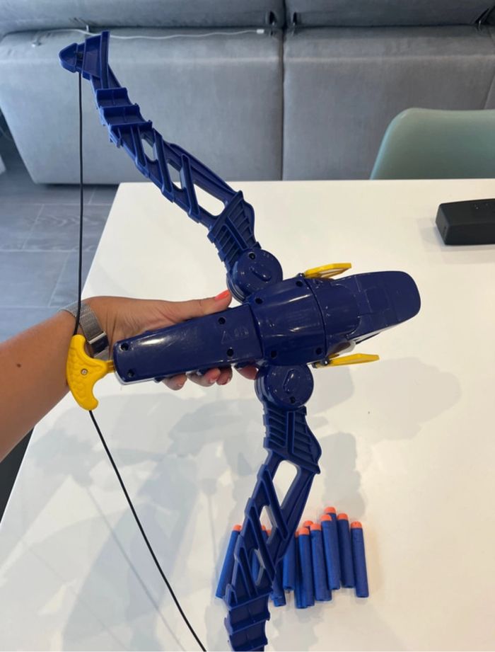 Power Rangers Beast Morphers Beast-X King Mega Arc de fléchettes avec Lancement de fléchettes Nerf - photo numéro 3