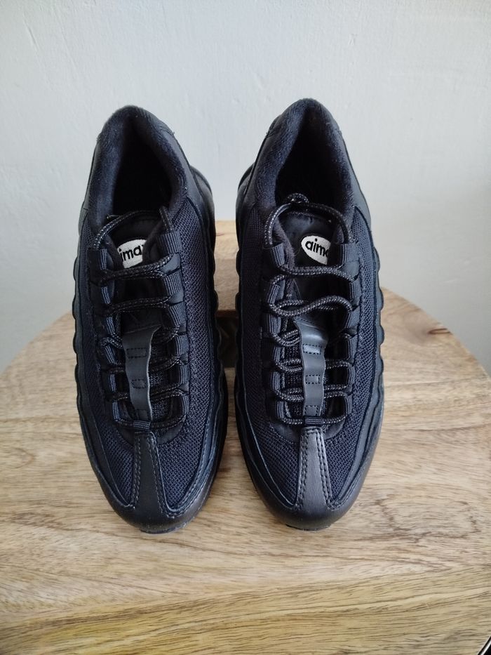 Baskets T 36,5 - photo numéro 2