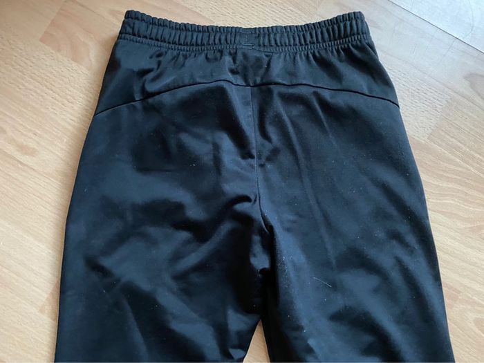 Beau pantalon/jogging noir Puma T. 9-10 ans/140 cm garçon - photo numéro 4