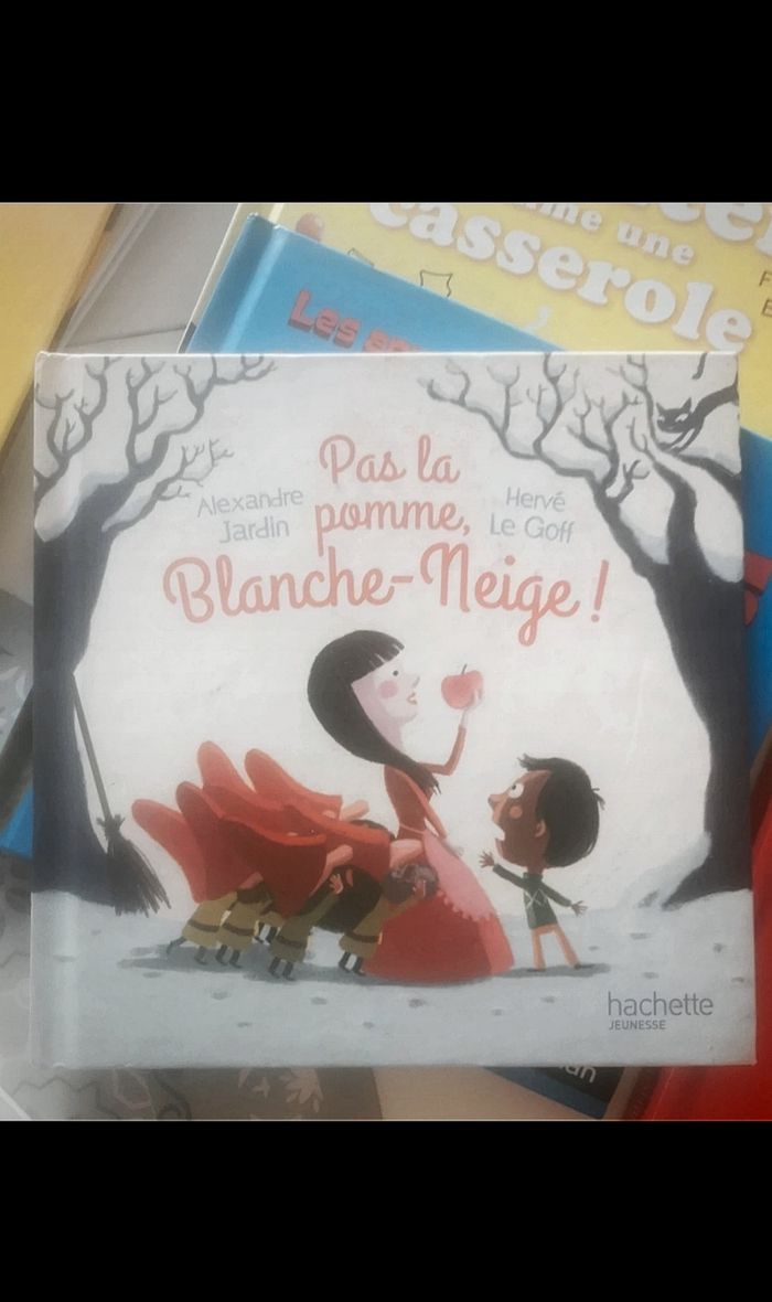 Lot ou à l'unité livres "Hachette" neufs - photo numéro 2