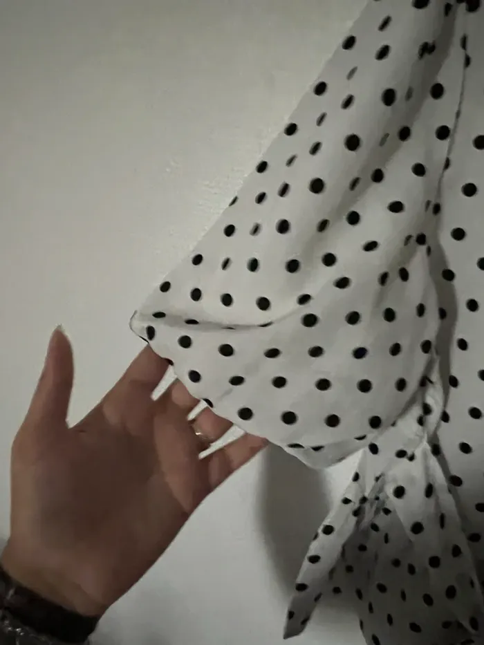 Blouse à pois - photo numéro 7