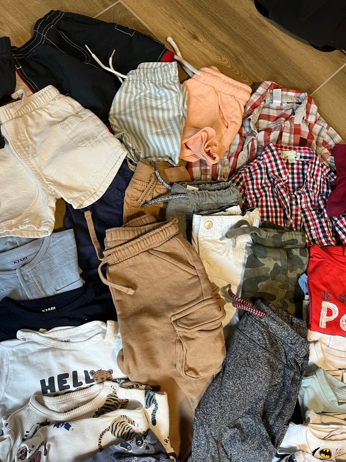 Lot de vêtements bébé - photo numéro 2