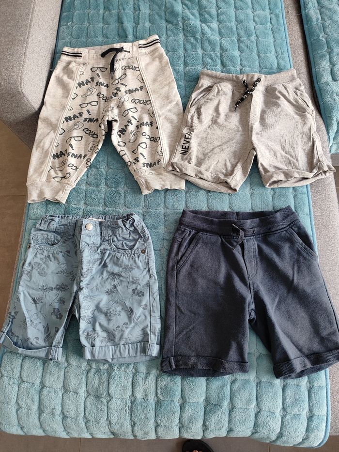 Vêtements 6 ans lot garçon - photo numéro 8