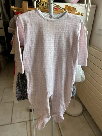 Pyjama Le phare de la baleine taille 12 mois en parfait état