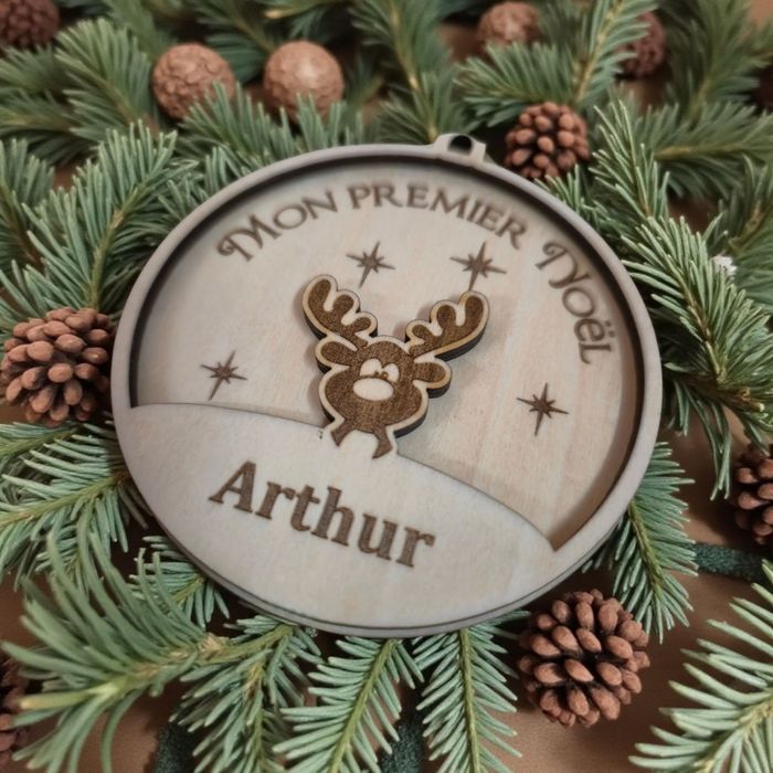 Boule de Noël en bois personnalisée - photo numéro 2