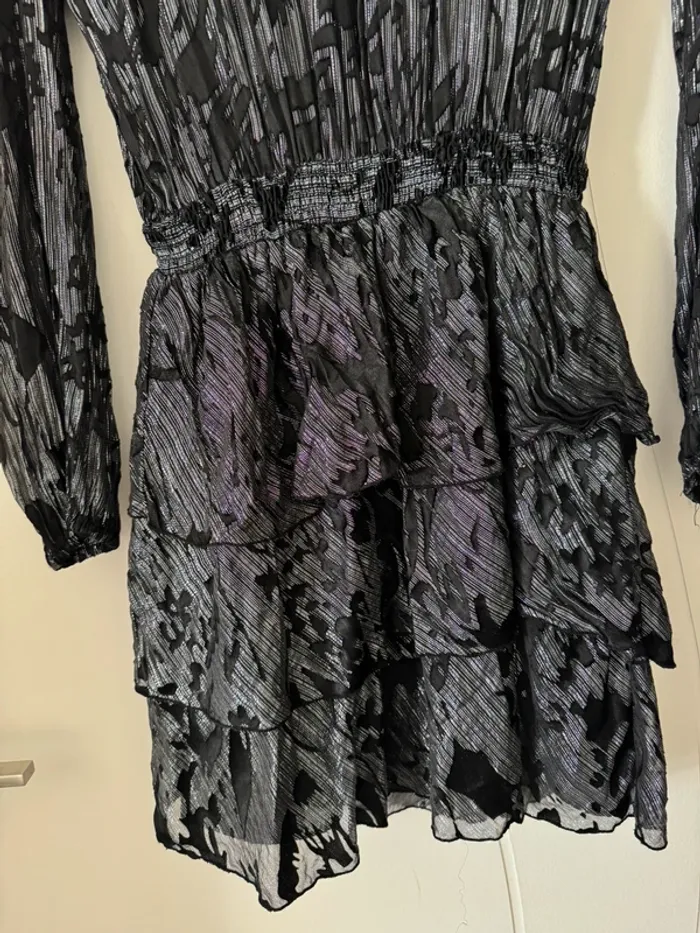 Robe noir et argenté Zara - photo numéro 3