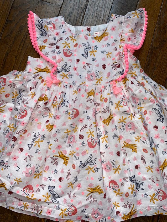 Robe du pareil au même 9 mois - photo numéro 2