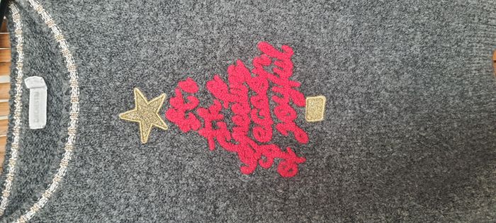 Pull fille "Orchestra" 8 ans - photo numéro 2