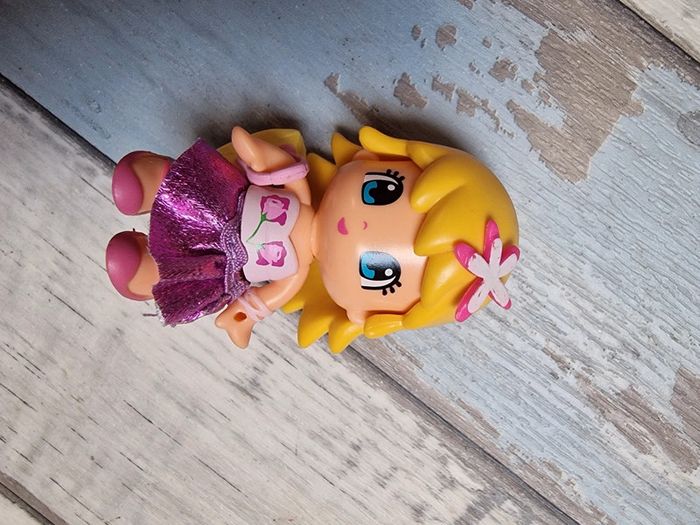 Pinypon jupe rose
