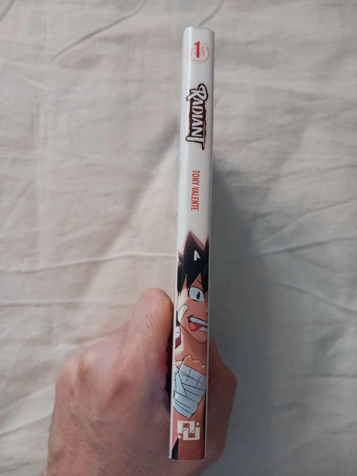 Radiant Tome 1 - photo numéro 3