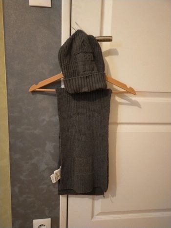 Bonnet+ Écharpe Kaporal