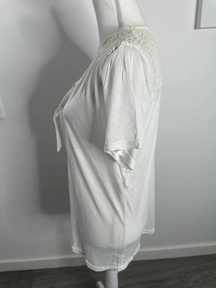 Blouse blanche et broderies ajourées NafNaf T42 XL - photo numéro 4