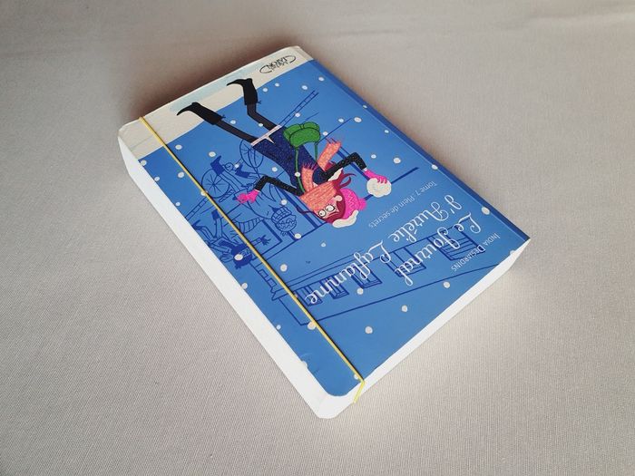 Livre Aurélie Laflamme T7 - photo numéro 5