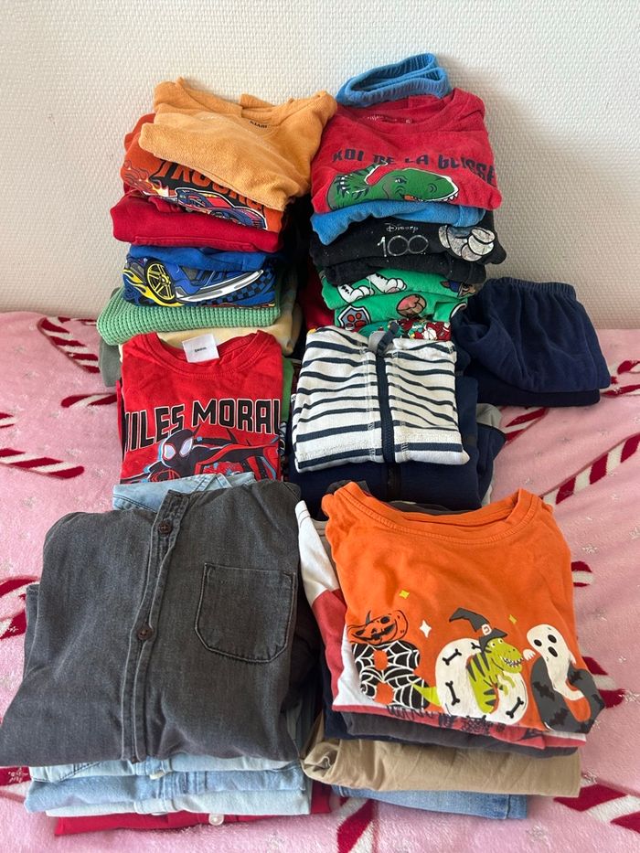 Lots garçon 2/3 ans.