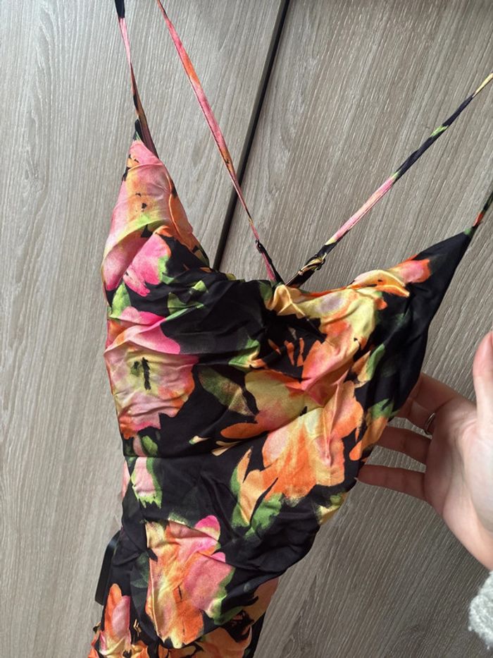 Robe courte fleurie H&M - photo numéro 2