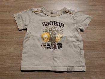 T-shirt taille 9 mois (71 cm)