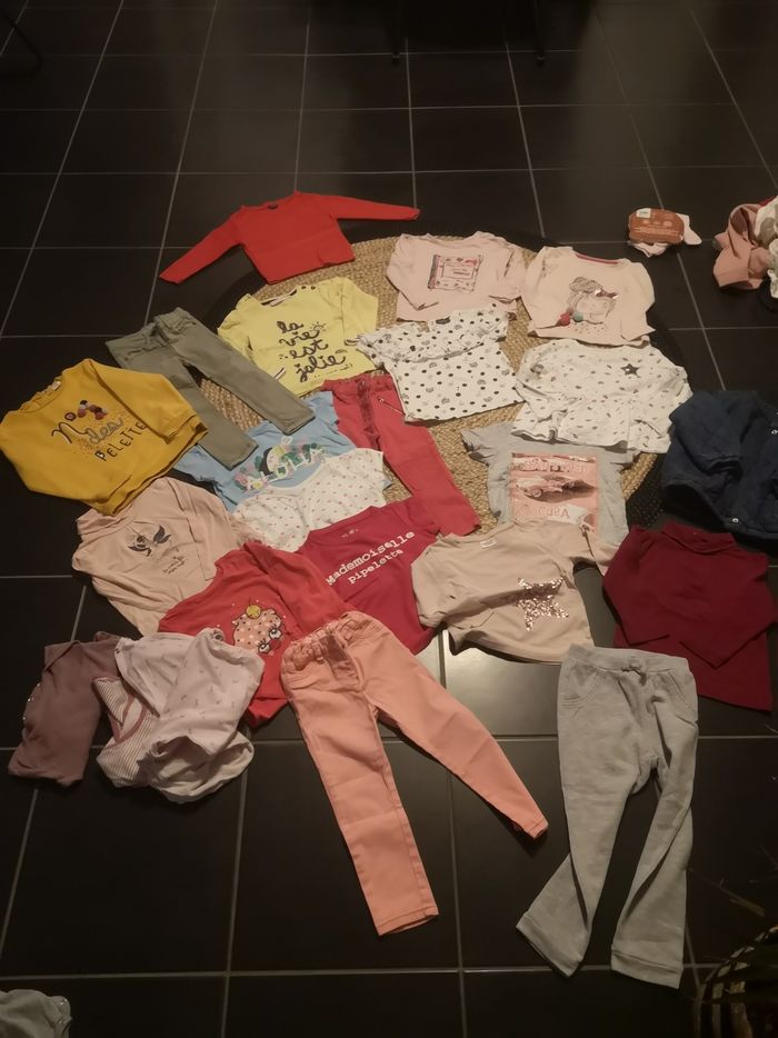 Lot de vêtements 2/3 ans