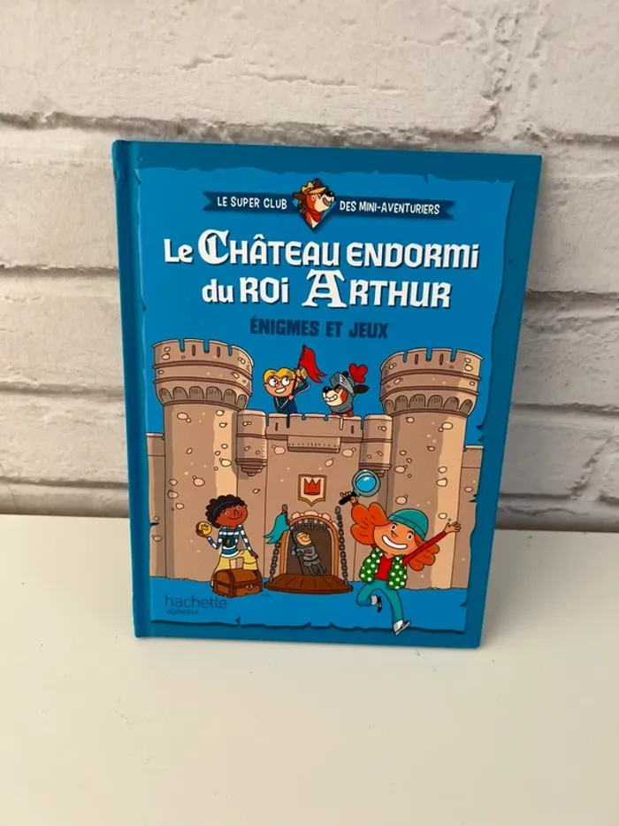 Livre enfant – Le château du roi Arthur - photo numéro 2