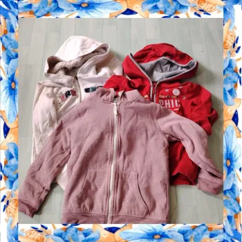 Lot de 3 sweats à capuche 10 ans