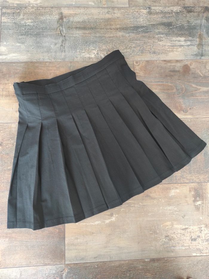Jupe noir - photo numéro 2