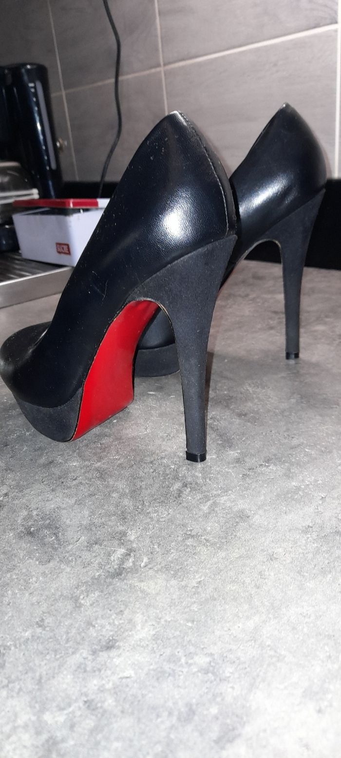 Talons Taille 38 - photo numéro 3