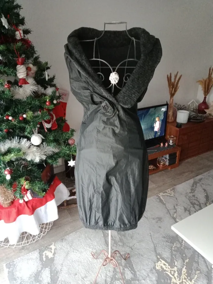 Robe imperméable grand col - photo numéro 9
