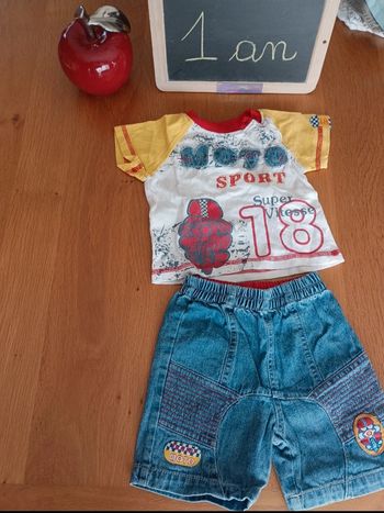 Ensemble short et t-shirt taille 1 an en très bon état