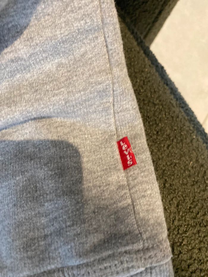 Sweat levis - photo numéro 3