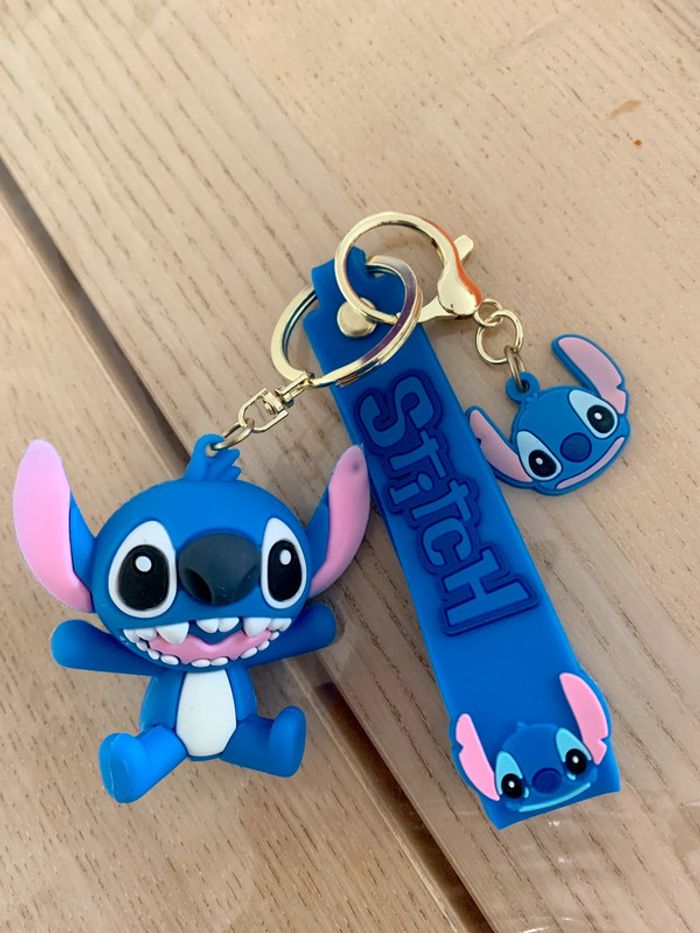Porte clés bijoux de sac Stitch Disney - photo numéro 2