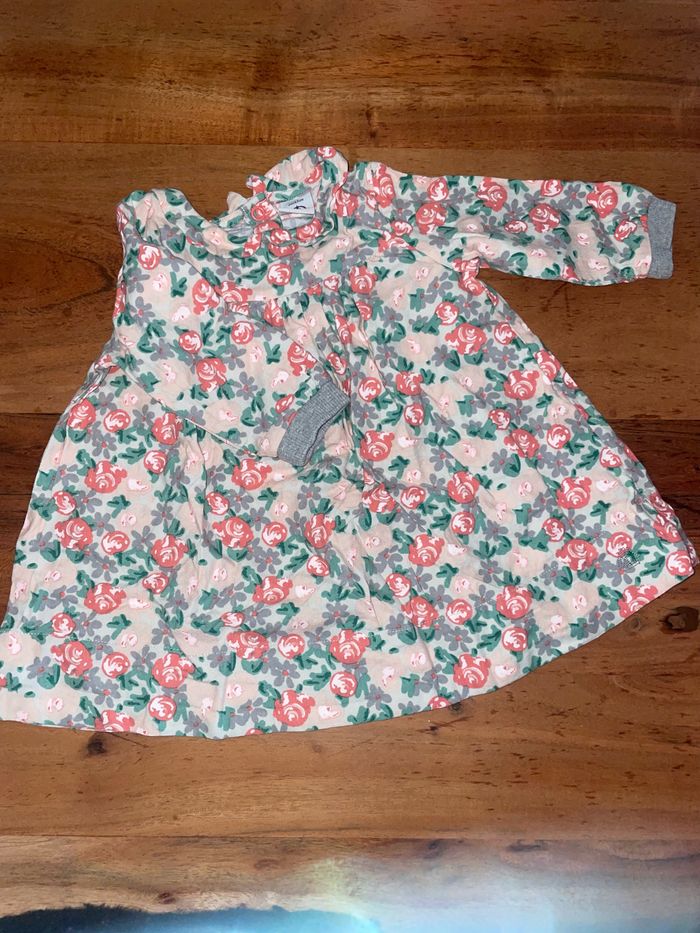 6 robes manches longues / 6 mois - photo numéro 4