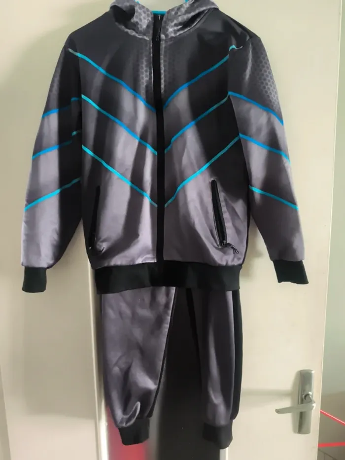Ensemble jogging 16 ans bs