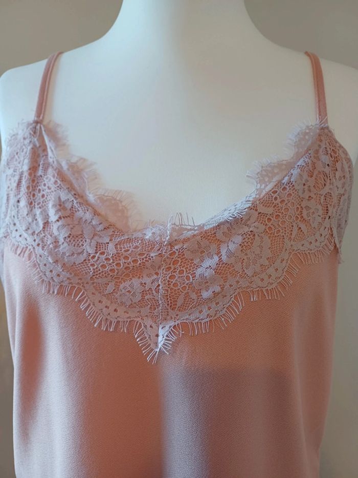 Débardeur rose avec dentelle Jennyfer taille L 40 - photo numéro 2